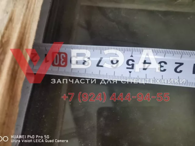 Стекло заднее раздвижное кабины оператора 1139803123 для автокрана ZTC600V | Фото 3 из 3