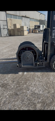 Лебёдка в сборе с функцией free fall (свободный сброс груза) для гусеничного крана FUWA FWX55 | Фото 1 из 6