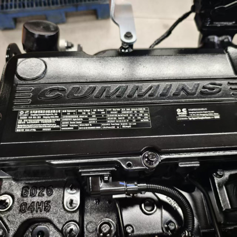 Двигатель в сборе Cummins QSL8.9-360-300 | Фото 5 из 6