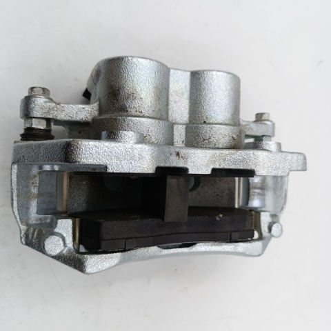 Суппорт тормозной передний правый 3501020R2084 для пикапов JAC T6, T8 | Фото 1 из 2