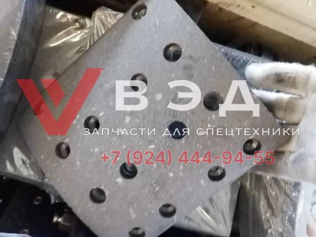 Тормозная накладка автокрана Zoomlion ZTC250-ZTC300 1039804672 | Фото 4 из 4