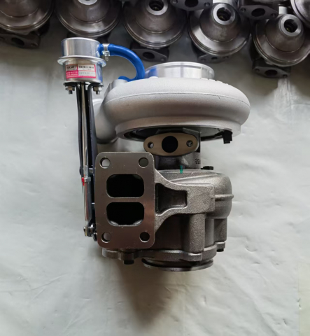 Турбокомпрессор 3795467 Serial- W2410140042 Cust-5353968 Model-HX40W для двигателя Cummins QSL-C360 | Фото 3 из 7