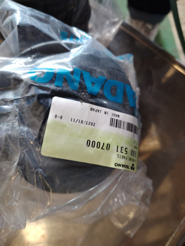 Пыльник (гофра) рулевого цилиндра комплект 590-531-07000 для крана Tadano GR-700EX | Фото 2 из 4