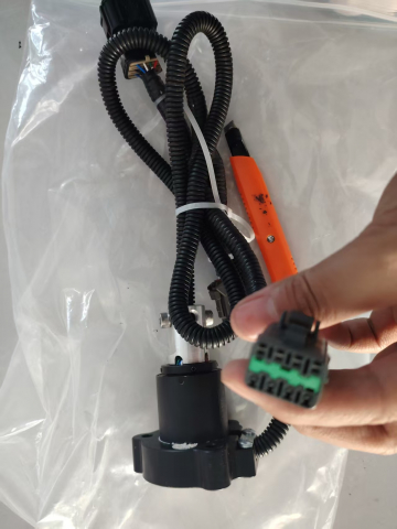 Датчик центрального поворотного шарнира YA00026994 (4648733) для экскаваторов HITACHI ZX190W-3 | Фото 2 из 3