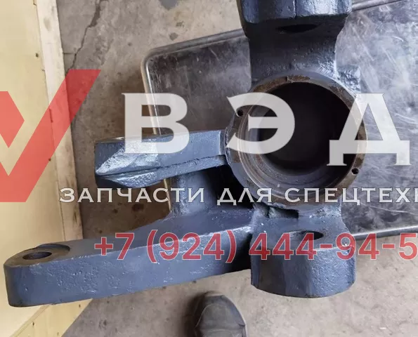Кулак поворотный (опора рулевого управления) правый 730-21-A13A10 для автогрейдера Sinomach 732T | Фото 1 из 1