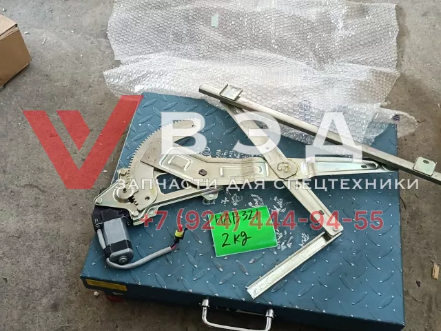 Механизм стеклоподъёмника левой двери с моторчиком привода для автокрана XCMG XCT25L5_S | Фото 1 из 1