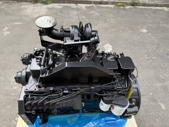 Двигатель в сборе Cummins 6BTA5.9-G2 для ДЭС Rensol RC138HC | Фото 1 из 5