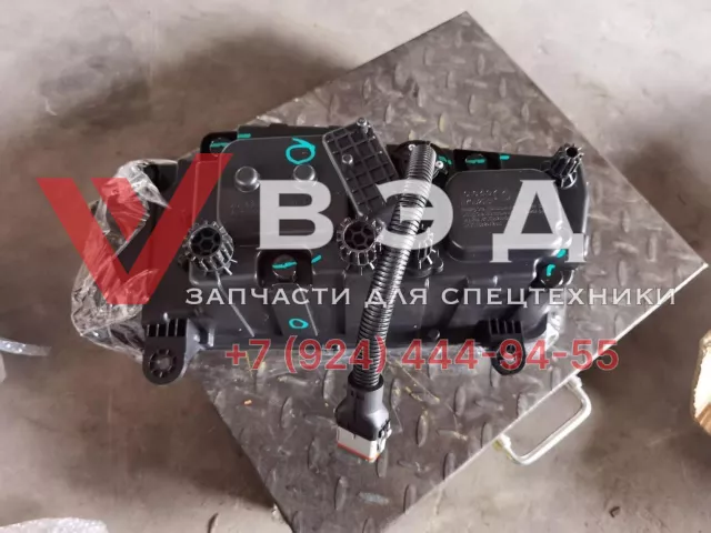 Фара правая автокрана SANY STC250T5-4R 141601010094A с LED | Фото 2 из 3