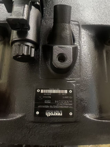 Насос гидравлический A20VL0260LE2DU2/10L-NZD24N00RP бульдозера LuiGong LD60 | Фото 2 из 13