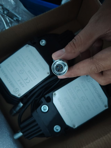 Концевой выключатель A2B-Z (DC-12) с новой фишкой 3 контакта для автокрана XCMG XCT25L4SR | Фото 2 из 3
