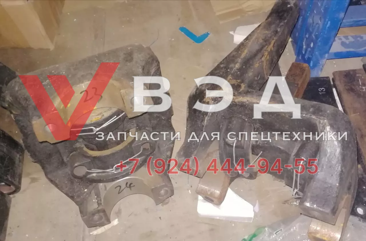 Бугель задней подвески автокрана