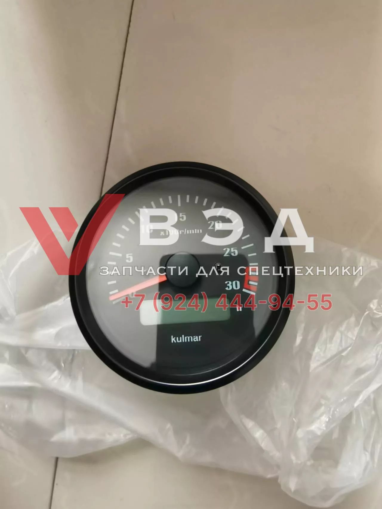Тахометр SJ3813V25-010