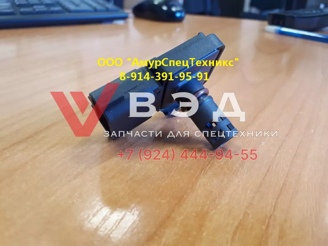 Датчик температуры и давления впускного воздуха s00018375+02, D88A-009-900+B