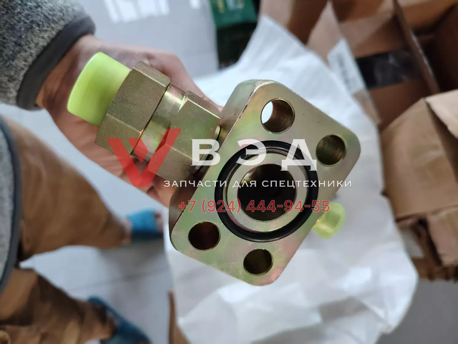 Клапан гидромотора лебедки автокрана XCMG ХСТ25L4SR