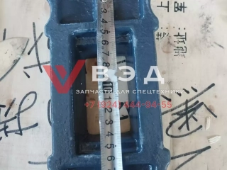 Кронштейн отбойника передней рессоры 138000302 ХСТ25L5SR