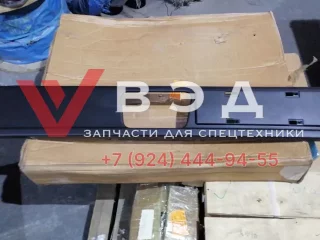 Бампер автокрана SANY STC250T5-4R (JSS005544365) с отверстием