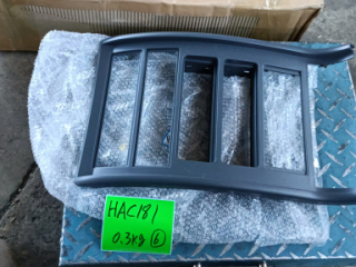 Панель приборов вспомогательная 1139804333 для торпедо автокрана ZTC250V (шасси ZLJ5332JQZV5)