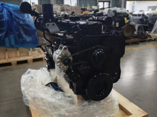 Двигатель в сборе  Cummins QSL8.9-360-300
