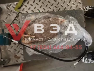 Комплект ручек с замком, механизмом, тросиками и тягами кабины оператора автокрана SANY STC250T5-4R (130907000483A005+130907000483A004+130907000483A003+130907000483A002+130907000483A001)