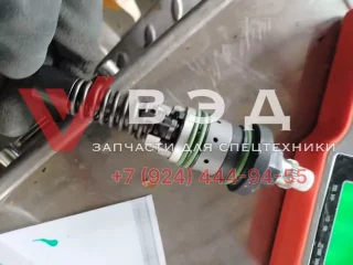 Насос-форсунка BOSCH 0 414 401 105 (80031400) ДВС DEUTZ BF6M1013EC для подземного самосвала CHTC UK-15L