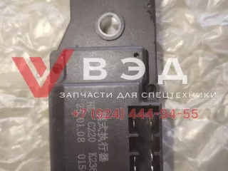Моторчик (привод) заслонки печки ZTC250-300 HL C220 K236 (без провода)