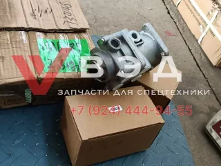 Главный тормозной клапан 860520639 для автокрана XCMG QY100