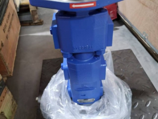 Насос W-01-00401 для автогрейдера Sinomach 732T