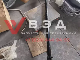 Тяга рулевая поперечная в сборе с наконечниками передней оси для автокрана Zoomlion ZTC250V