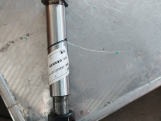Палец передней рессоры A820301021138 для автокрана SANY STC500