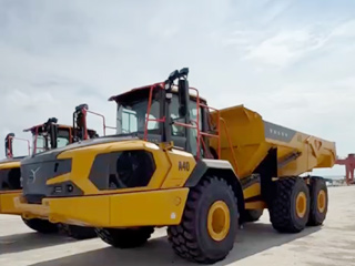 ООО "ВЭД" осуществило поставку карьерных самосвалов Volvo A40